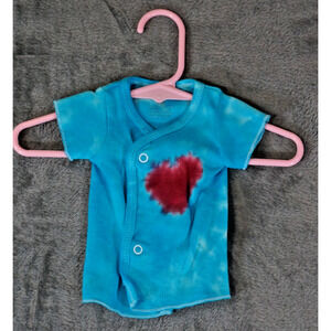 Newborn Snap Bodysuit Red Heart Tie-Dye‎ NB Baby One-Piece Hand Dyed 100% Cotton
